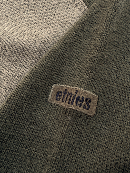 2005 Etnies Two-tone Sweater