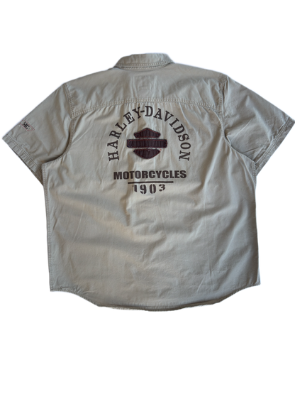 2014 Harley-Davidson Button Up